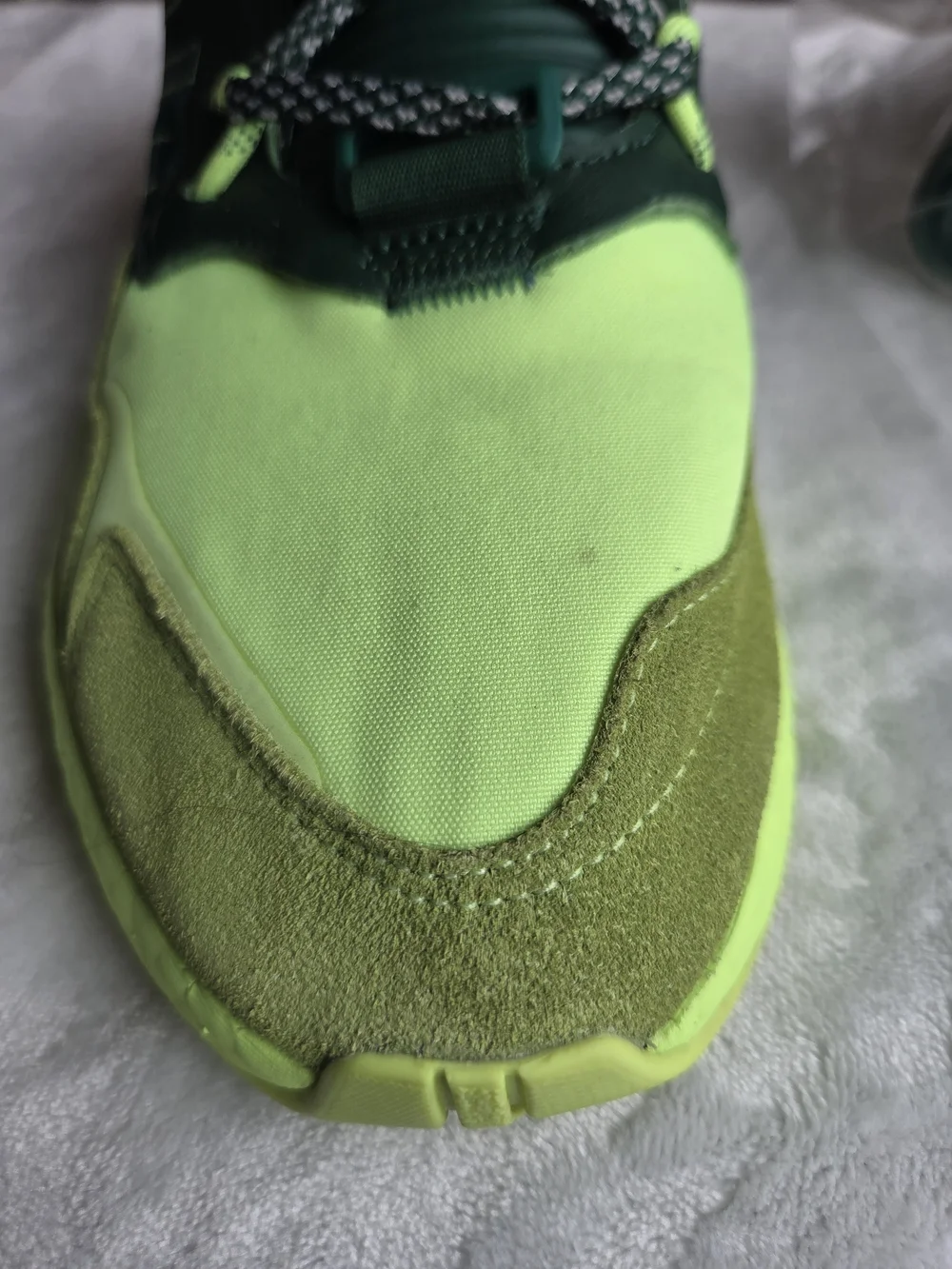 Adidas x IVY PARK Nite Jogger Green Volt Boost Sneakers Men's 8.5 US